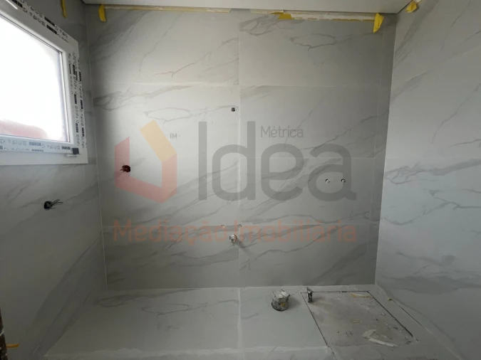 Moradia T4 para Venda em Fernao Ferro Foto 23