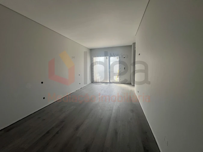 Moradia T4 para Venda em Fernao Ferro Foto 29