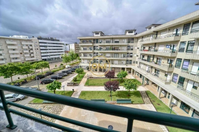 Apartamento T2 para Venda em Bougado (São Martinho e Santiago)