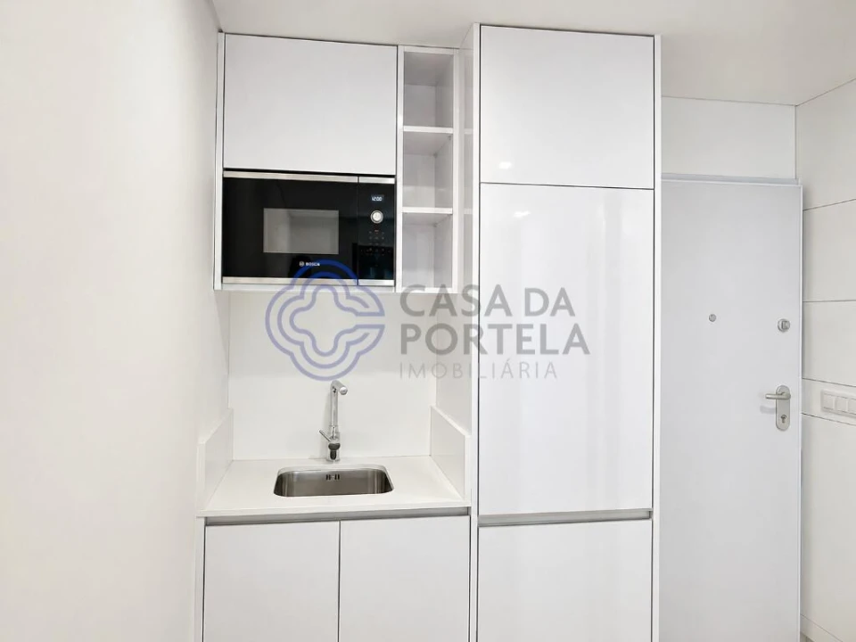Apartamento para Venda em São Mamede de Infesta e Senhora da Hora Foto 1