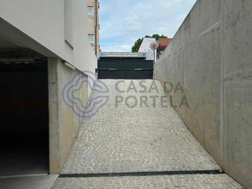 Apartamento para Venda em São Mamede de Infesta e Senhora da Hora Foto 16