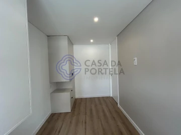 Apartamento para Venda em São Mamede de Infesta e Senhora da Hora