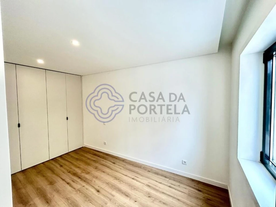 Apartamento para Venda em São Mamede de Infesta e Senhora da Hora Foto 8
