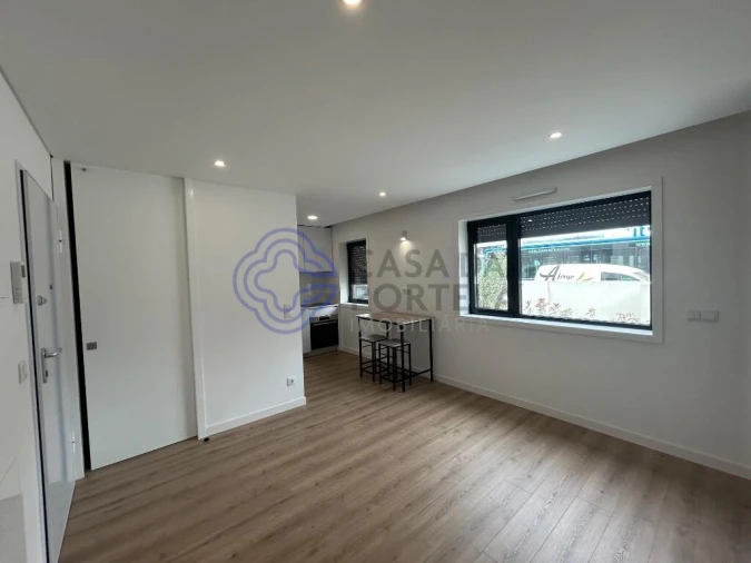 Apartamento para Venda em São Mamede de Infesta e Senhora da Hora Foto 2