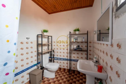 Moradia T4 para Venda em Madalena