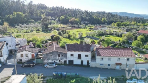 Moradia T3 para Venda em Miranda do Corvo