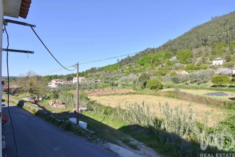 Moradia T3 para Venda em Miranda do Corvo Foto 10