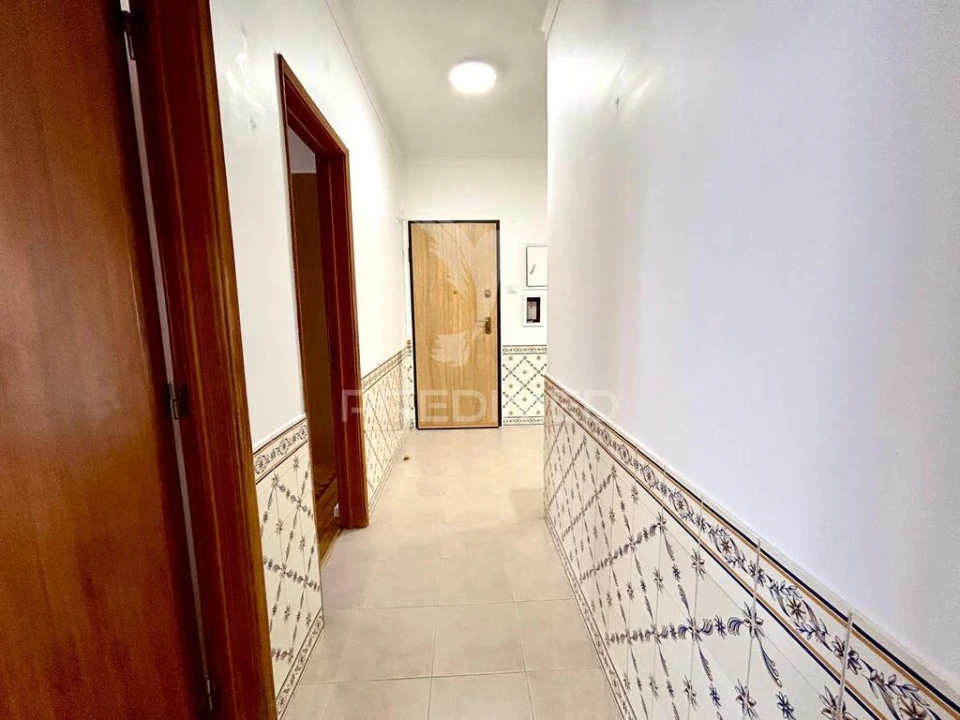 Apartamento T3 para Venda em Laranjeiro e Feijó Foto 10