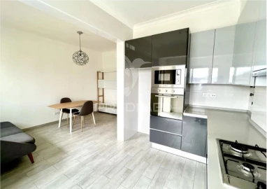 Apartamento T3 para Venda em Laranjeiro e Feijó