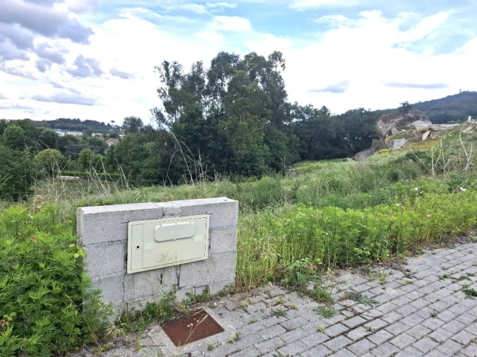 Terreno para Venda em Pinheiro Foto 4