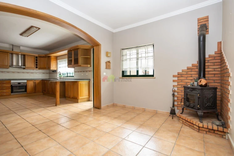 Moradia T4 para Venda em Santo Antonio da Charneca Foto 16