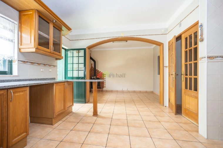Moradia T4 para Venda em Santo Antonio da Charneca Foto 22