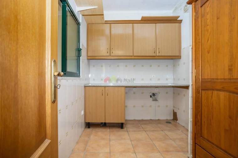 Moradia T4 para Venda em Santo Antonio da Charneca Foto 13