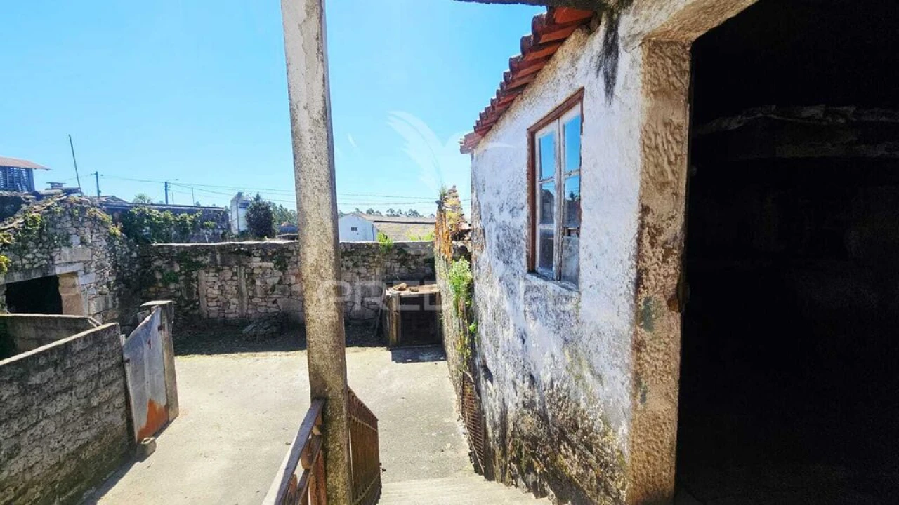 Moradia T3 para Venda em Negreiros e Chavão Foto 11