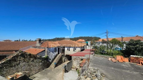 Moradia T3 para Venda em Negreiros e Chavão