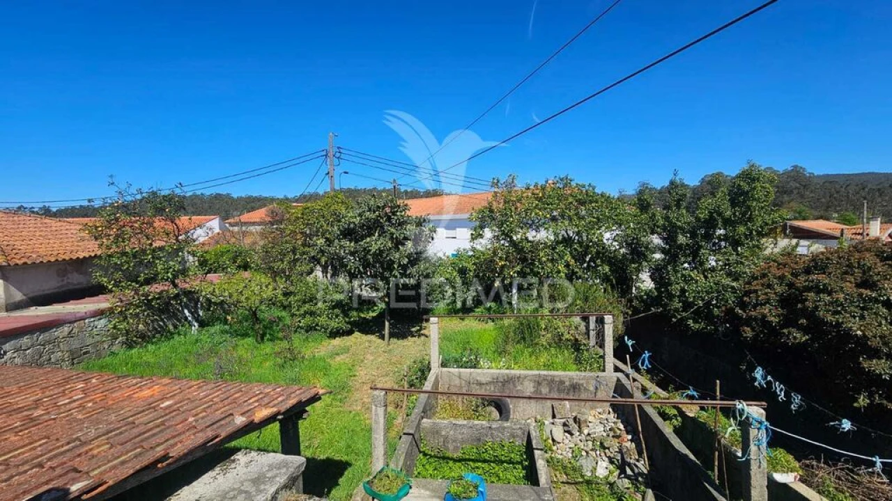 Moradia T3 para Venda em Negreiros e Chavão Foto 19