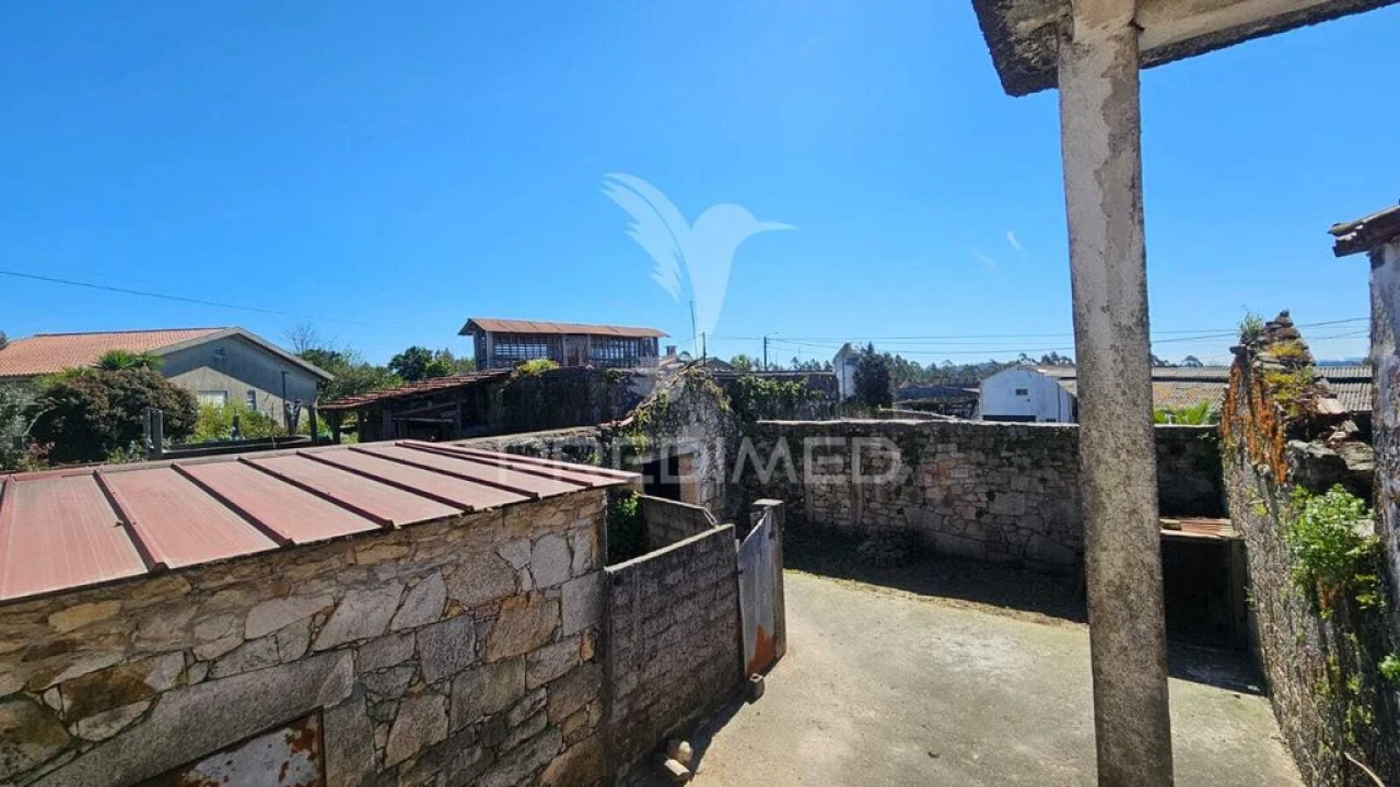 Moradia T3 para Venda em Negreiros e Chavão Foto 18