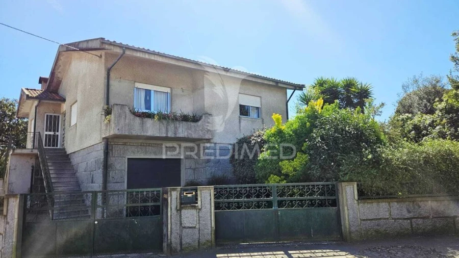 Moradia T3 para Venda em Negreiros e Chavão