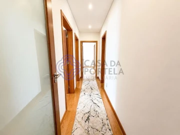 Apartamento T3 para Venda em Fânzeres e São Pedro da Cova
