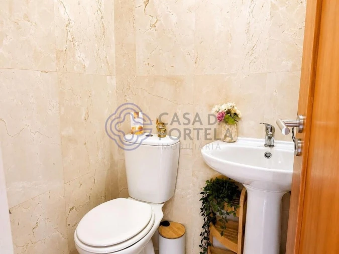 Apartamento T3 para Venda em Fânzeres e São Pedro da Cova Foto 6