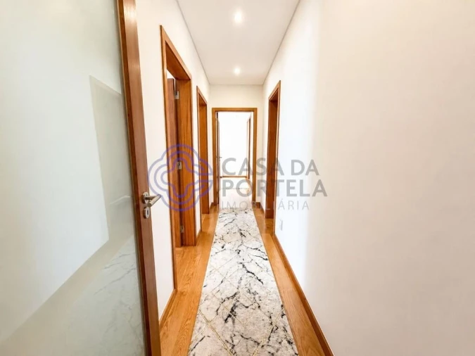 Apartamento T3 para Venda em Fânzeres e São Pedro da Cova Foto 10
