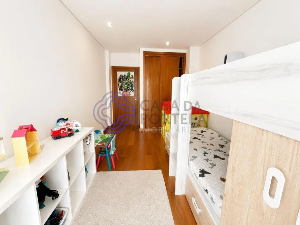 Apartamento T3 para Venda em Fânzeres e São Pedro da Cova Foto 17
