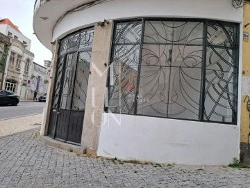 Loja para Arrendamento em Cedofeita, Santo Ildefonso, Sé, Miragaia, São Nicolau e Vitória