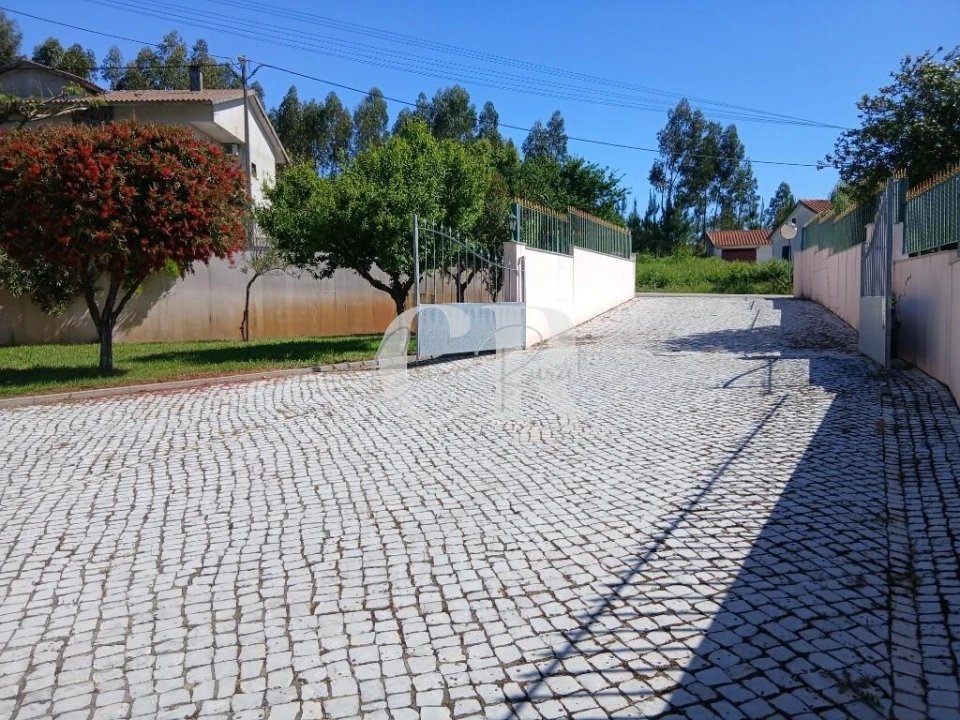 Moradia T4 para Venda em Figueiró dos Vinhos e Bairradas Foto 6