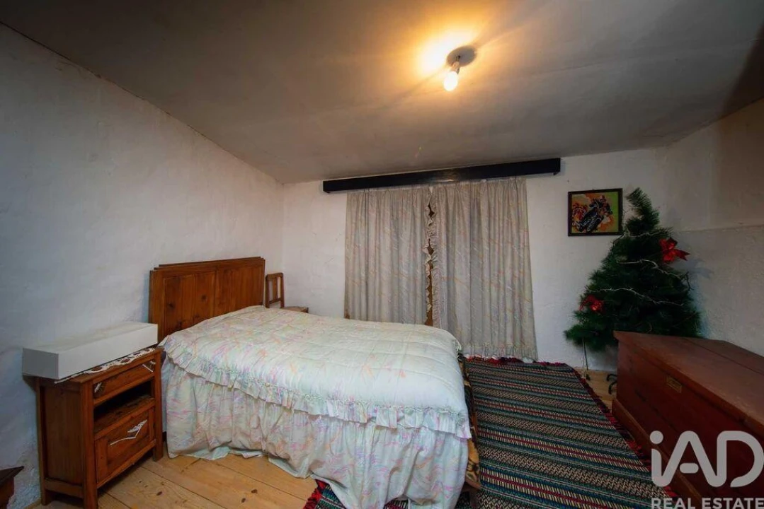Moradia T3 para Venda em Semide e Rio Vide Foto 8