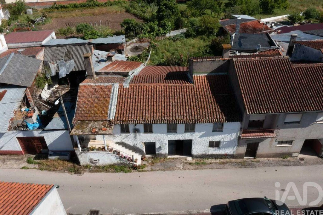 Moradia T3 para Venda em Semide e Rio Vide Foto 35