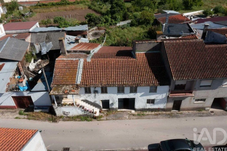 Moradia T3 para Venda em Semide e Rio Vide Foto 35