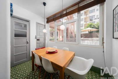 Apartamento T3 para Venda em Algés, Linda-A-Velha e Cruz Quebrada-Dafundo