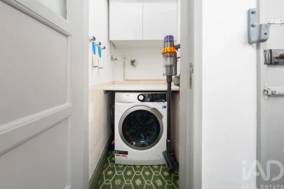Apartamento T3 para Venda em Algés, Linda-A-Velha e Cruz Quebrada-Dafundo