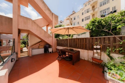 Apartamento T3 para Venda em Algés, Linda-A-Velha e Cruz Quebrada-Dafundo