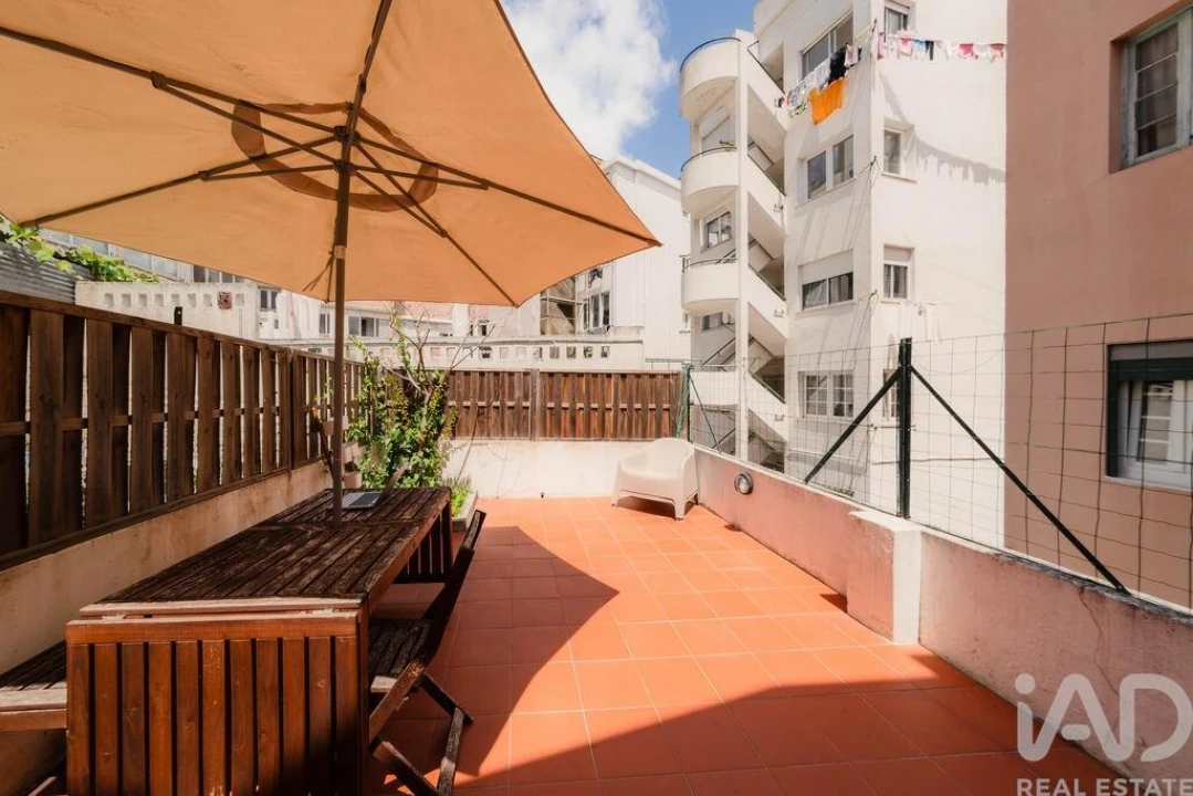 Apartamento T3 para Venda em Algés, Linda-A-Velha e Cruz Quebrada-Dafundo Foto 28