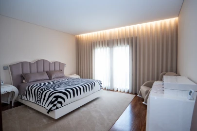 Apartamento T3 para Venda em Oliveira, São Paio e São Sebastião