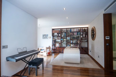Apartamento T3 para Venda em Oliveira, São Paio e São Sebastião