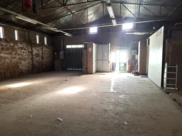 Armazém para Venda em Aldão