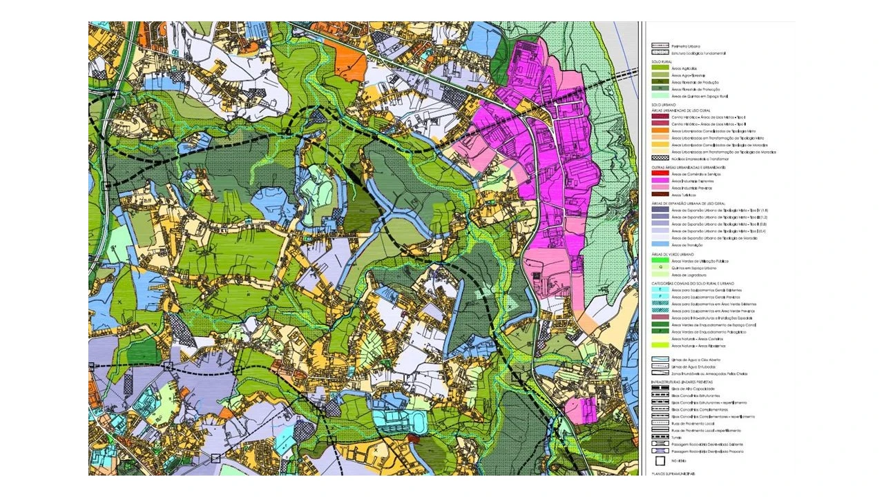 Terreno para Venda em Pedroso e Seixezelo Foto 2