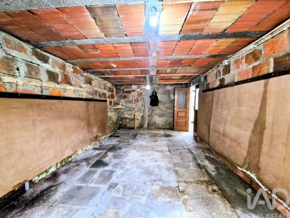 Moradia T4 para Venda em Vila de Punhe Foto 8