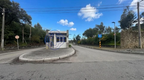 Terreno para Venda em Serzedo e Perosinho