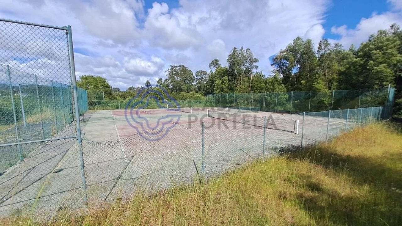 Terreno para Venda em Serzedo e Perosinho Foto 11