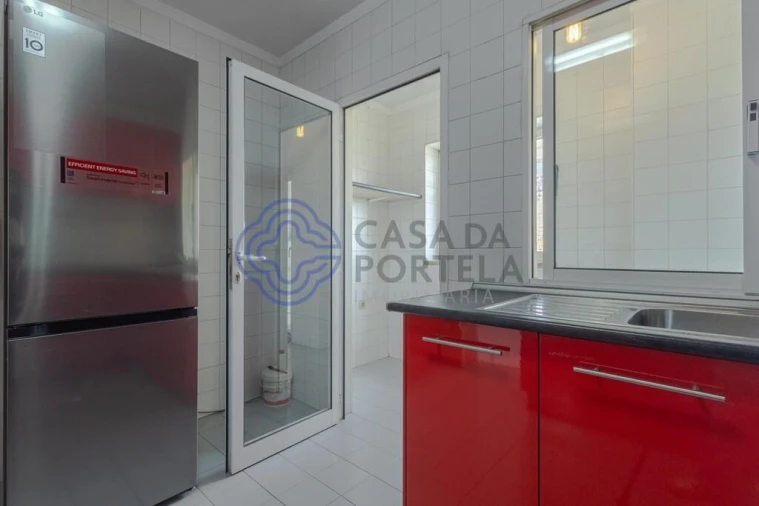 Apartamento T2 para Arrendamento em Madalena Foto 7