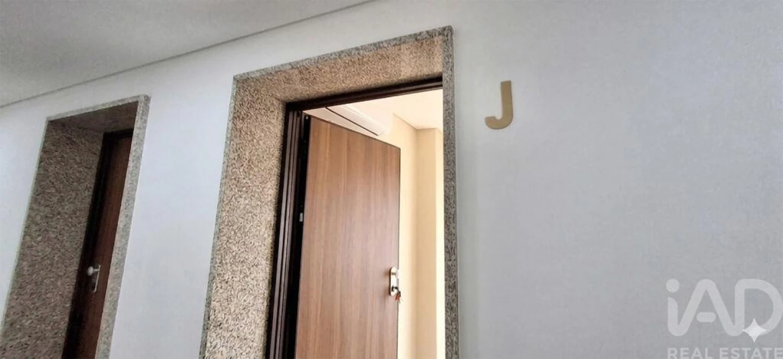 Apartamento T2 para Venda em Covilhã e Canhoso Foto 24