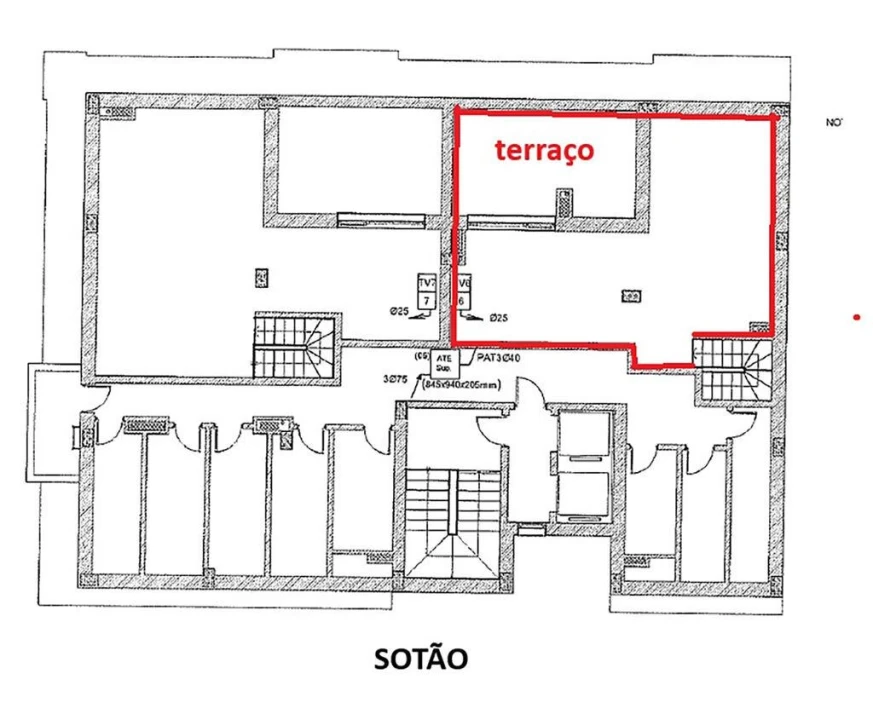 Apartamento T2 para Venda em Covilhã e Canhoso Foto 36