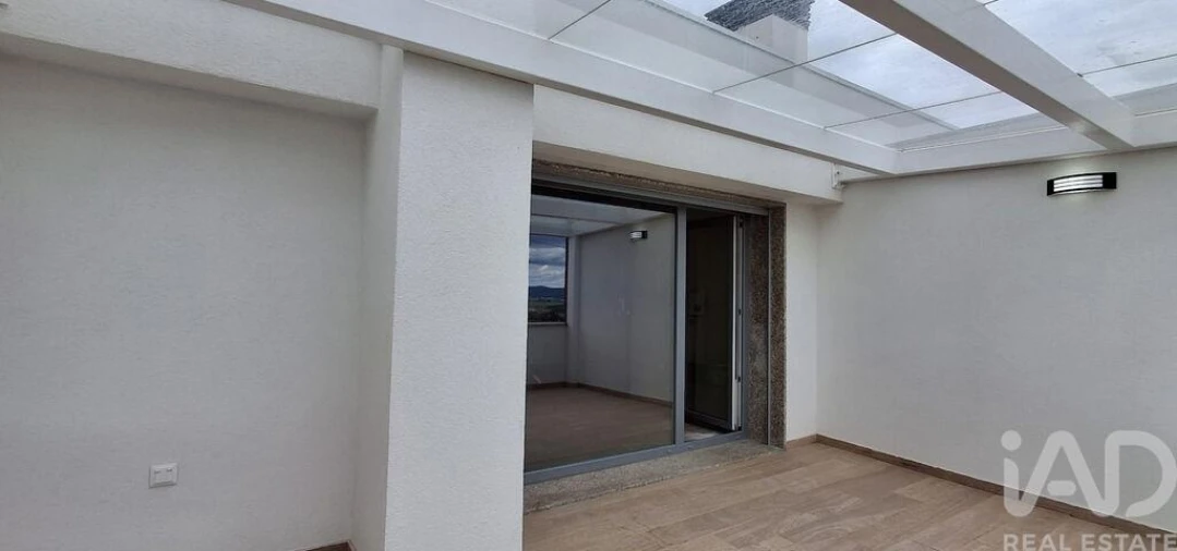 Apartamento T2 para Venda em Covilhã e Canhoso Foto 30