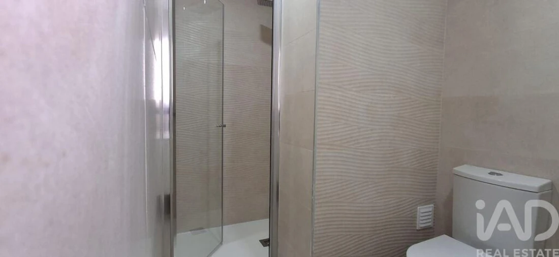 Apartamento T2 para Venda em Covilhã e Canhoso Foto 14
