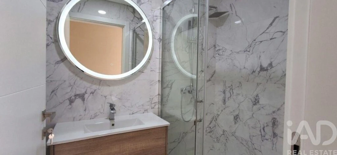 Apartamento T2 para Venda em Covilhã e Canhoso Foto 25