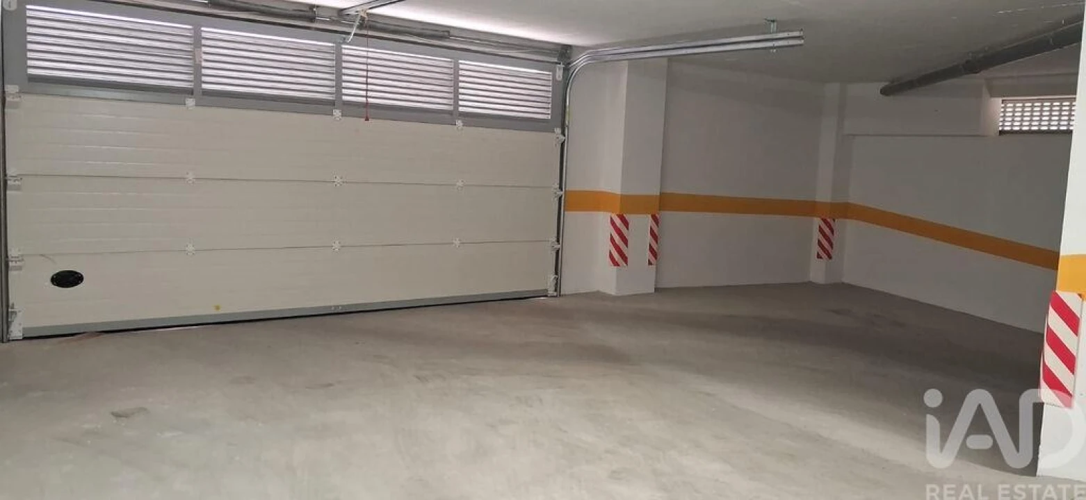 Apartamento T2 para Venda em Covilhã e Canhoso Foto 5