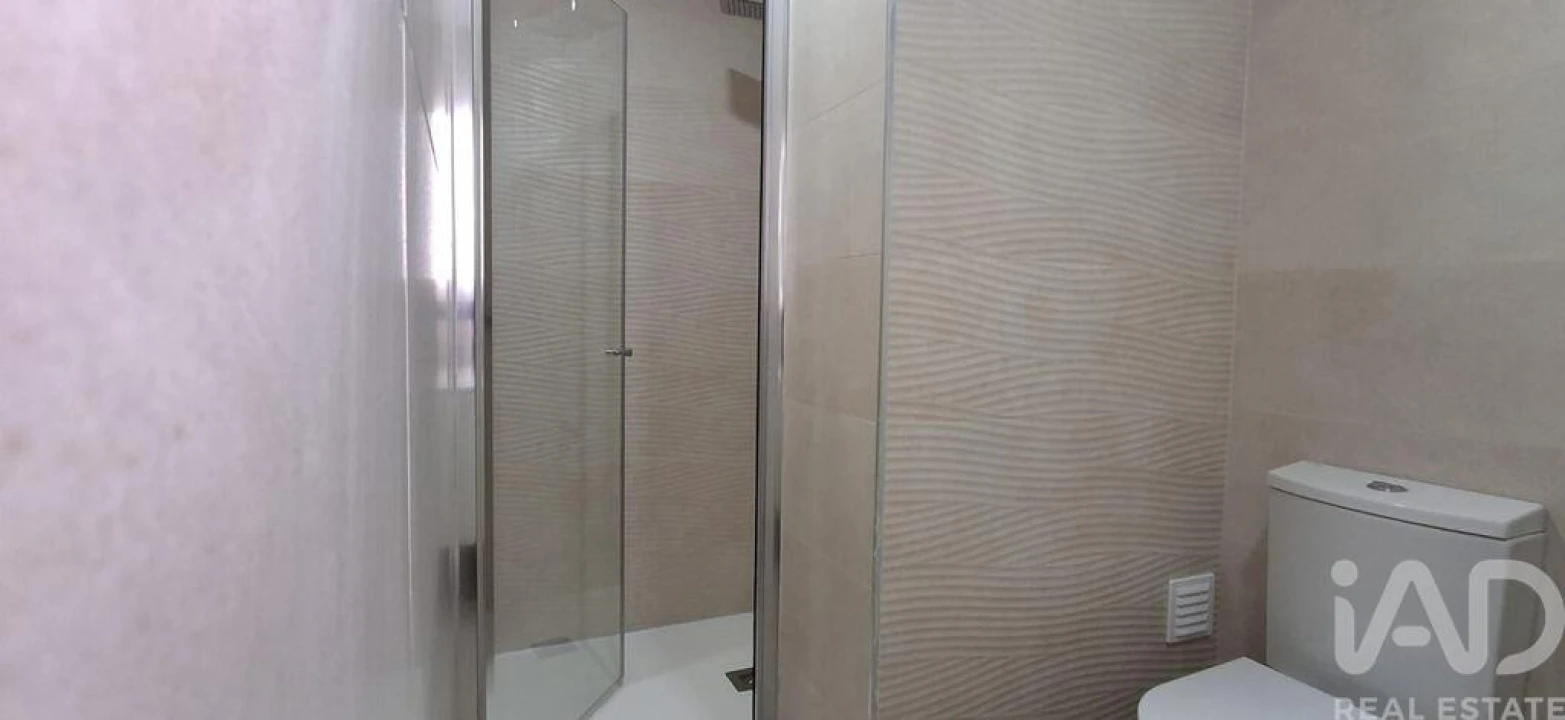 Apartamento T2 para Venda em Covilhã e Canhoso Foto 14
